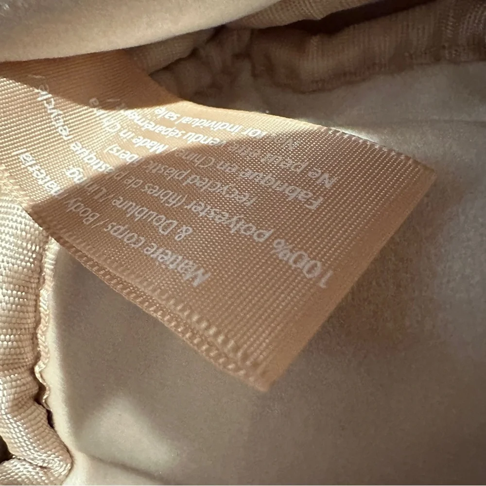 Valentino | VLogo | Velvet Zip Pouch Wristlet Blush Nude GWP